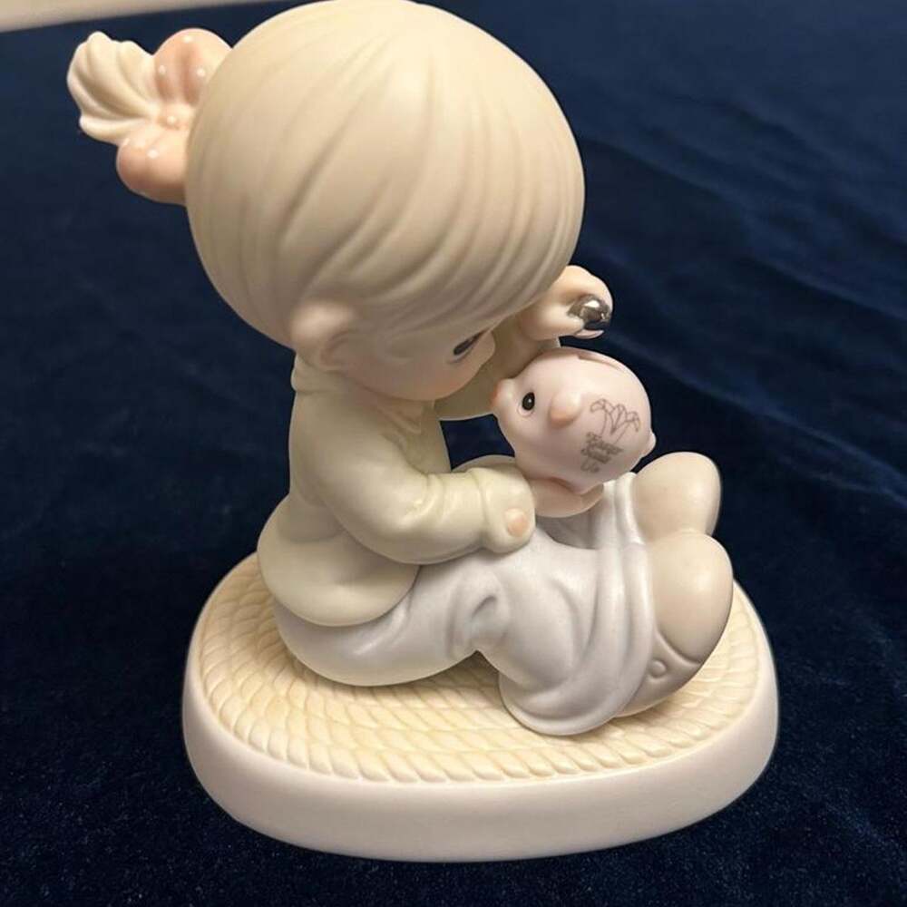 1995 Precious Moments Easter figurine You Can Always Count On Me piggy bank